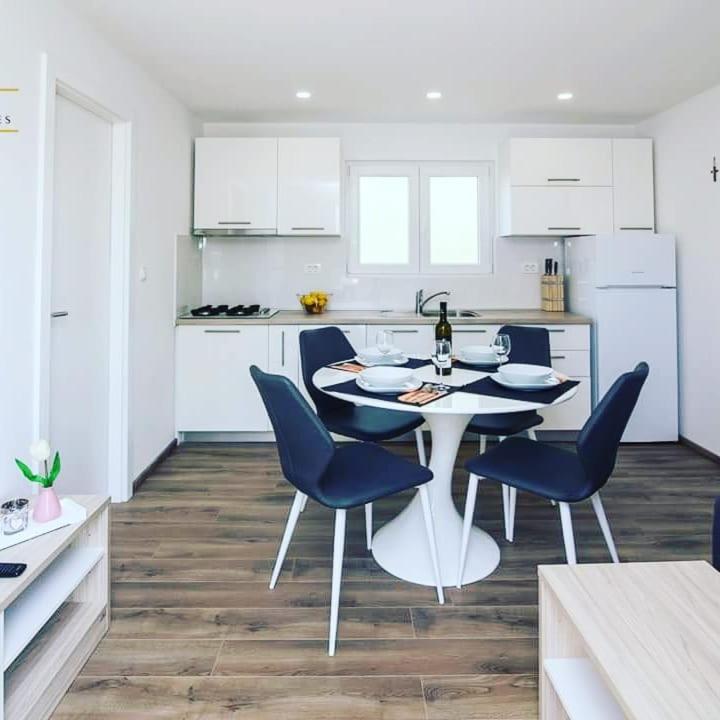 Luxury Mobile Homes Liza 비오그라드나모루 외부 사진